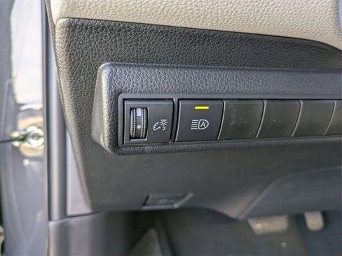 New 2026 Toyota Corolla SE image 15