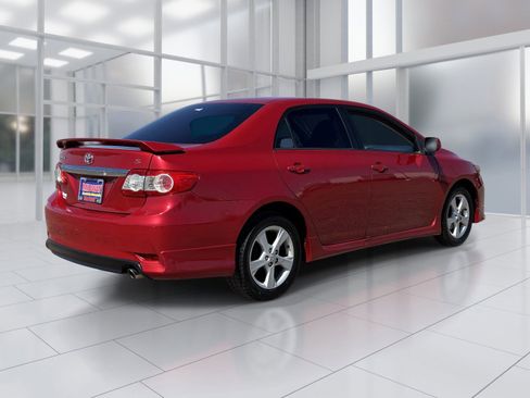 Used 2013 Toyota Corolla S FWD image 6