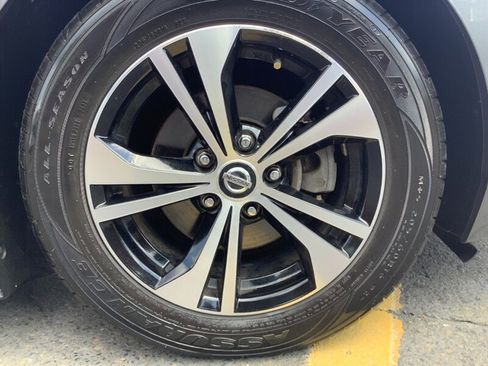Used 2021 Nissan Sentra SV FWD image 20