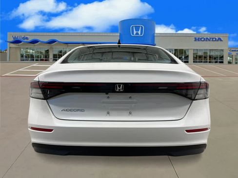 New 2026 Honda Accord SE image 4