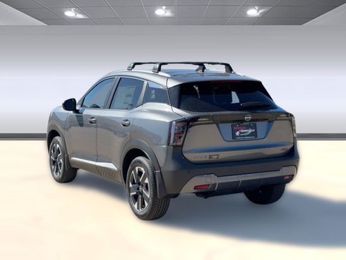 New 2026 Nissan Kicks SV w/ Cold Weather Package AWD/4WD image 3