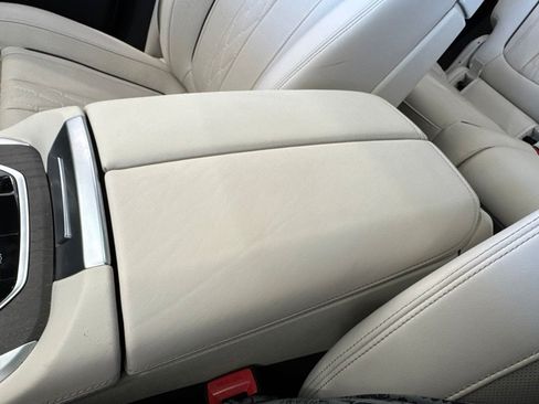 Used 2024 BMW X7 xDrive40i w/ M Sport Package AWD/4WD image 33