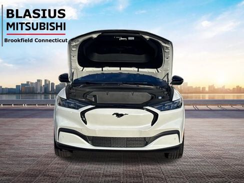 Used 2025 Ford Mustang Mach-E Premium image 29