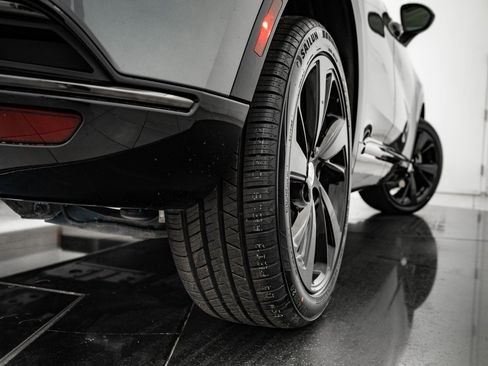 Used 2021 Buick Envision Essence w/ Sport Touring Package image 47