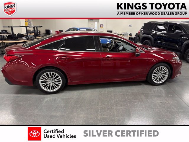 Certified 2019 Toyota Avalon Limited w/ All Weather Liner Package FWD image 10
