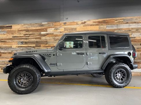 Used 2022 Jeep Wrangler Unlimited Willys image 17