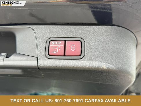 Used 2023 Mercedes-Benz GLB 250 4MATIC image 32