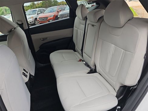 New 2026 Hyundai Tucson SEL image 14