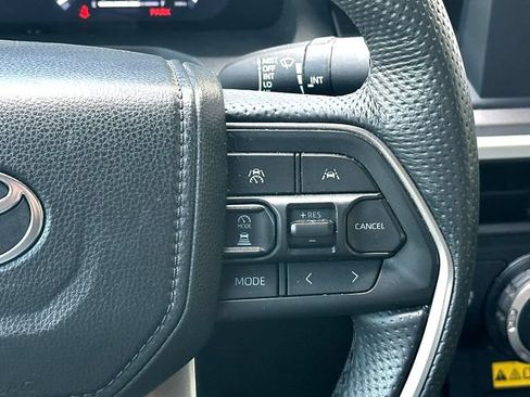 Used 2024 Toyota Tacoma TRD Off-Road w/ TRD Off Road Upgrade Package AWD/4WD image 22