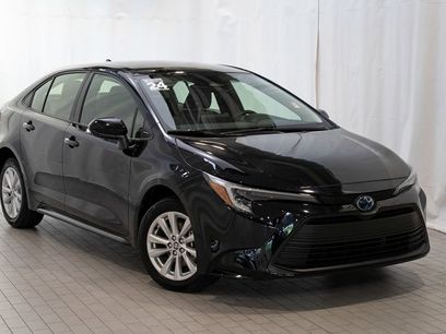 Used 2024 Toyota Corolla LE w/ LE Convenience Package