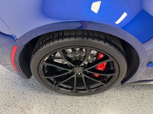 Used 2017 Chevrolet Corvette Grand Sport w/ Z07 Performance Package RWD image 24