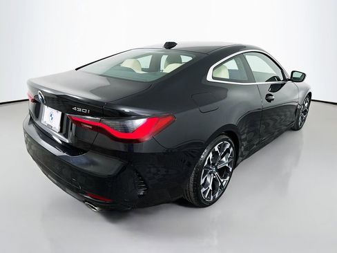 Used 2025 BMW 430i Coupe w/ Convenience Package image 5
