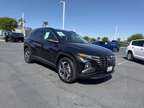 Used 2022 Hyundai Tucson Limited AWD/4WD image 3
