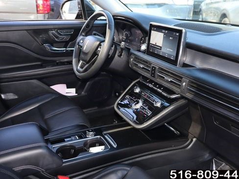 Used 2022 Lincoln Corsair AWD w/ Premium Package image 26