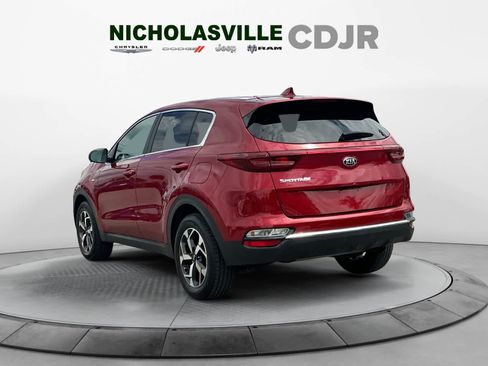 Used 2022 Kia Sportage LX AWD/4WD image 3