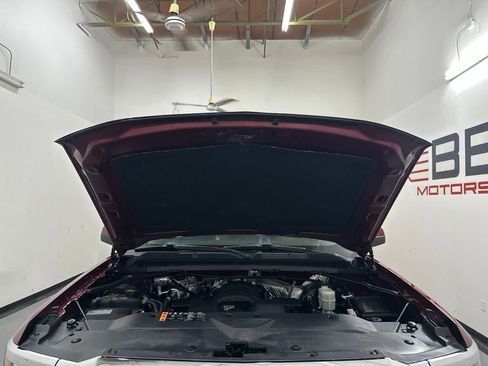 Used 2017 Chevrolet Silverado 1500 LT w/ Texas Edition RWD image 5