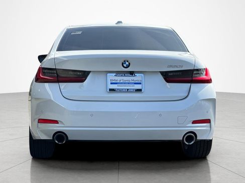 Used 2023 BMW 330i Sedan w/ Premium Package RWD image 4