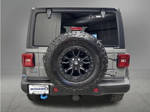 Used 2023 Jeep Wrangler Unlimited Rubicon 4xe AWD/4WD image 4