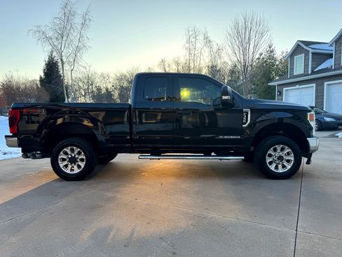 Used 2020 Ford F350 XLT w/ FX4 Off-Road Package image 7