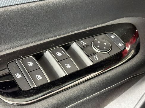 Used 2025 Nissan Murano SL AWD/4WD image 28