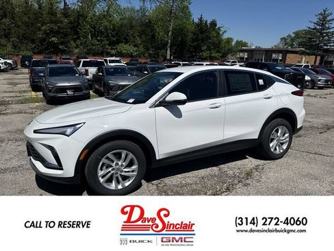 New 2026 Buick Envista Sport Touring w/ Convenience II Package FWD image 1