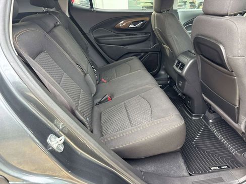 Used 2020 GMC Terrain SLE w/ Driver Convenience Package AWD/4WD image 15