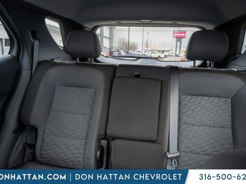 Used 2021 Chevrolet Equinox LT image 17