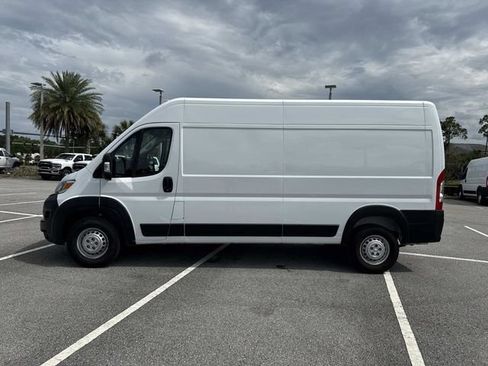 Used 2025 RAM ProMaster 3500 w/ Convenience Group FWD image 6