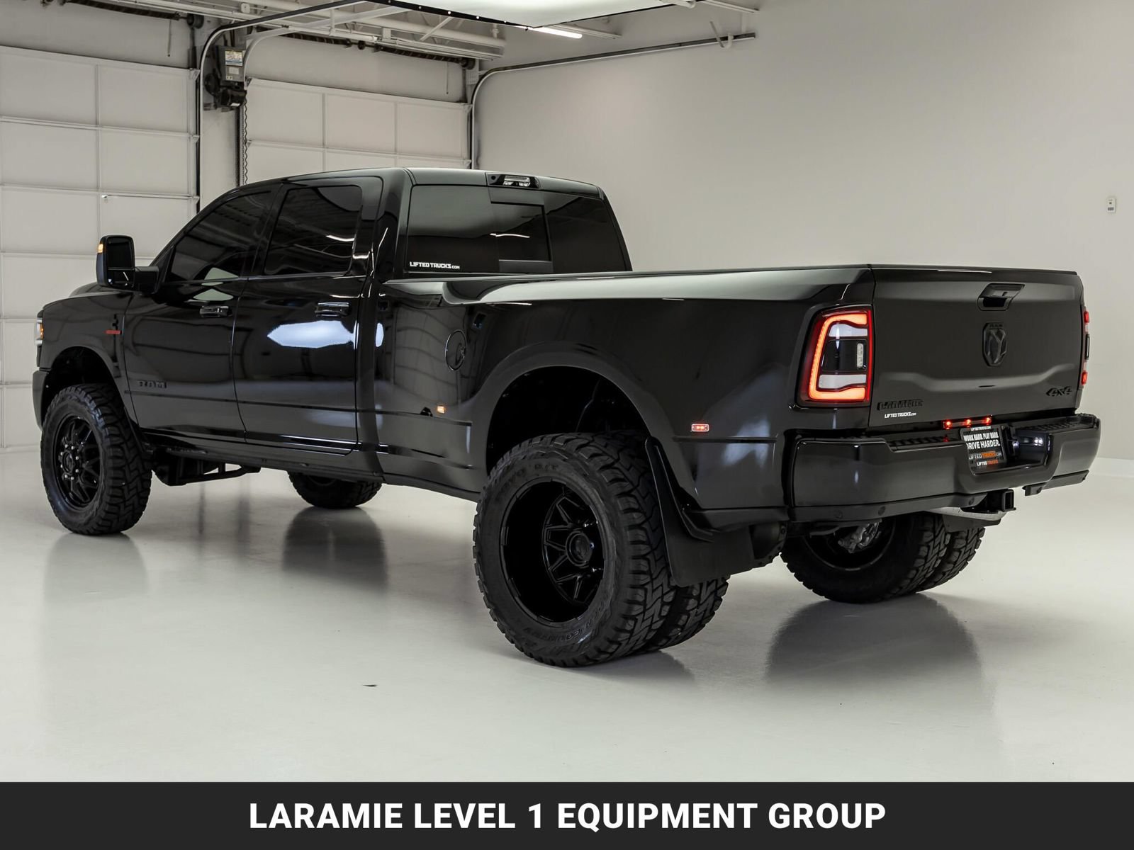 Used 2024 RAM 3500 Laramie w/ Night Edition AWD/4WD image 6
