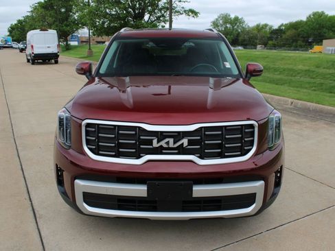 Used 2023 Kia Telluride S w/ S Sunroof Package AWD/4WD image 2