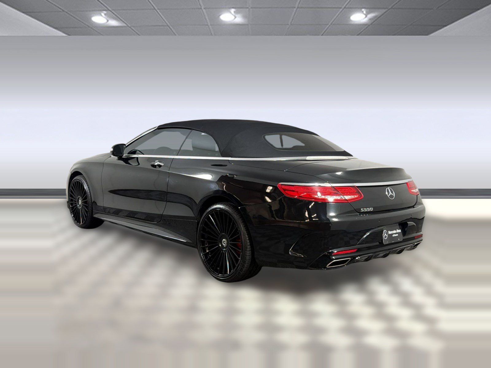 Used 2017 Mercedes-Benz S 550 Cabriolet image 3