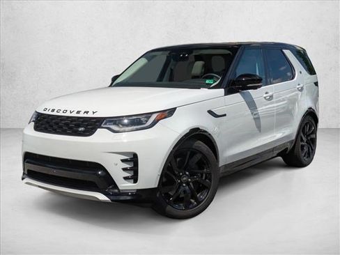 Used 2025 Land Rover Discovery Dynamic SE AWD/4WD image 1