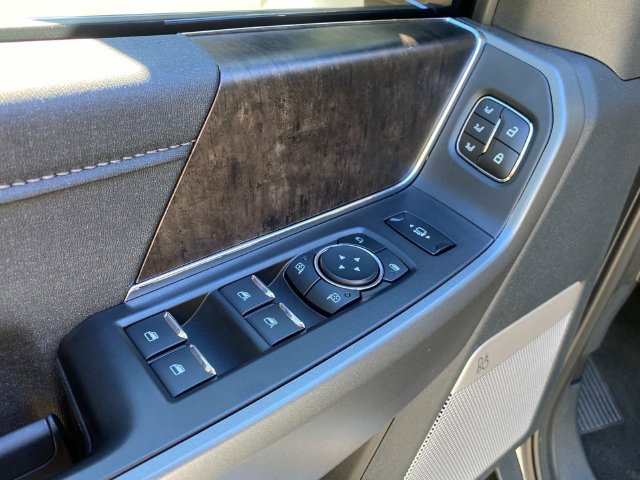 Used 2026 Ford F450 Lariat w/ Chrome Package AWD/4WD image 13