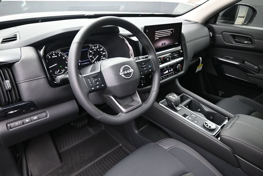 New 2026 Nissan Pathfinder SV w/ Cargo Package AWD/4WD image 20