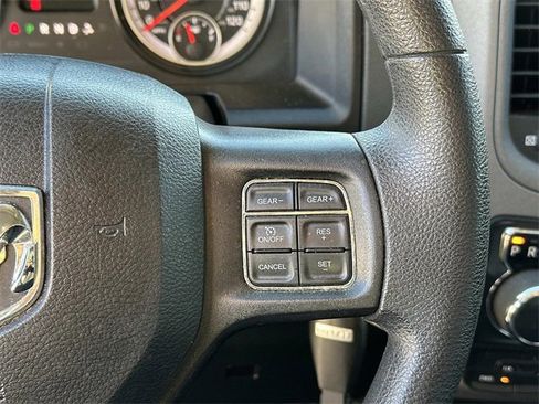 Certified 2019 RAM 1500 Express w/ Express Value Package image 27