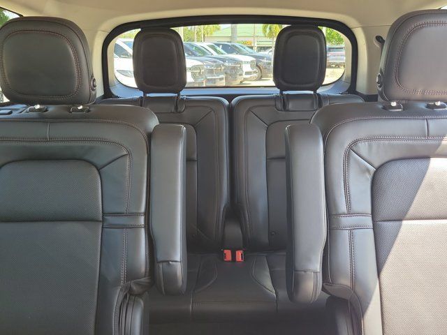 Used 2020 Lincoln Aviator Reserve w/ Elements Package Plus RWD image 18