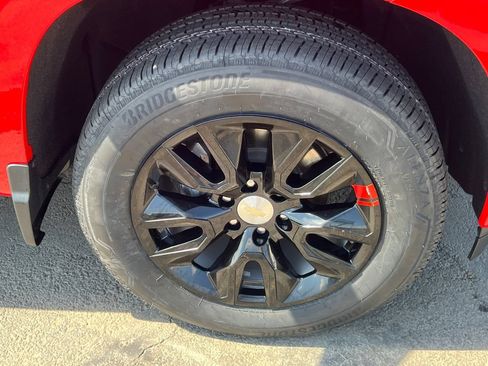 Used 2022 Chevrolet Silverado 1500 Custom RWD image 14