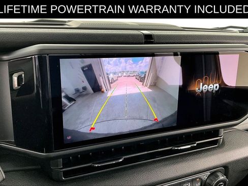 Used 2024 Jeep Wrangler Unlimited Sport AWD/4WD image 31