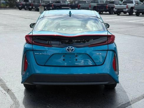 Used 2020 Toyota Prius Prime XLE FWD image 6