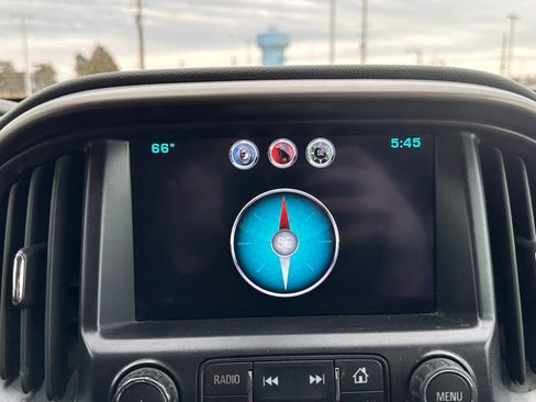 Used 2015 Chevrolet Colorado Z71 image 33