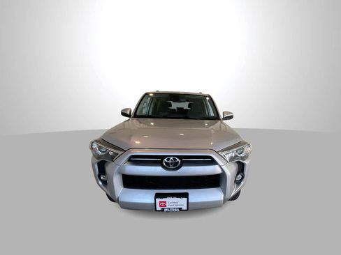Used 2021 Toyota 4Runner SR5 image 3