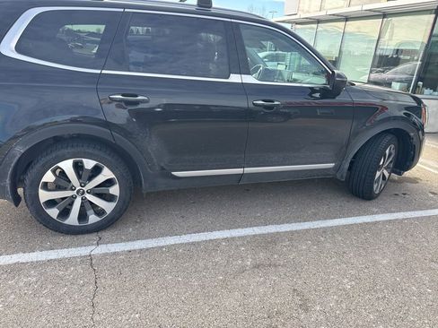 Used 2021 Kia Telluride S image 3