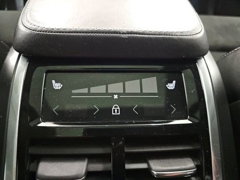 Used 2019 Volvo XC90 T5 R-Design w/ Advanced Package image 33