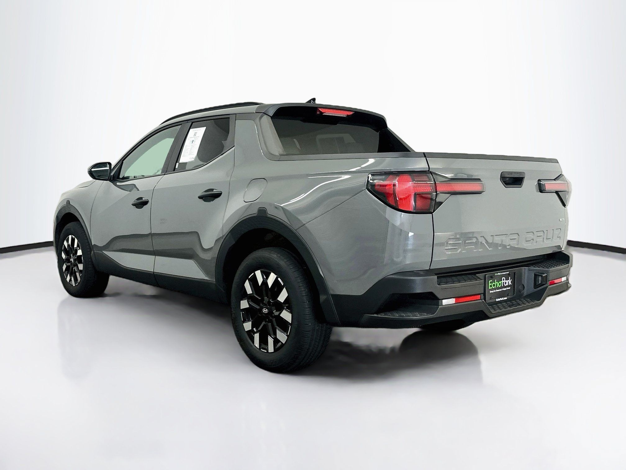 Used 2025 Hyundai Santa Cruz SEL AWD/4WD image 5