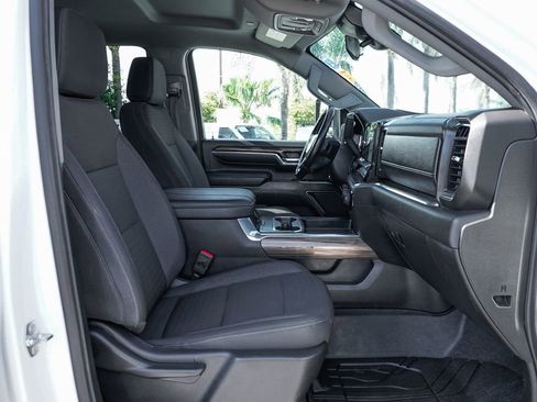 Used 2024 Chevrolet Silverado 3500 LT w/ Convenience Package image 31