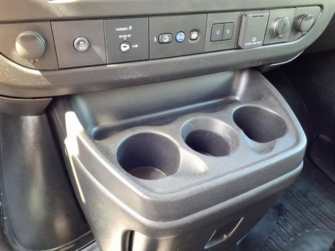 Used 2022 Chevrolet Express 2500 w/ Driver Convenience Package RWD image 26