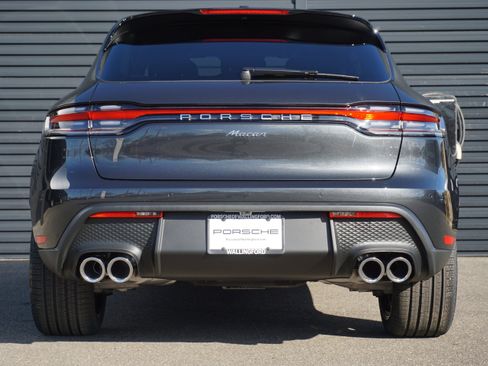 New 2026 Porsche Macan AWD/4WD image 7