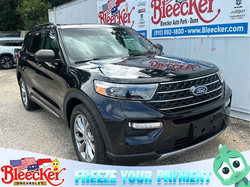 Used 2020 Ford Explorer XLT w/ Equipment Group 202A image 1