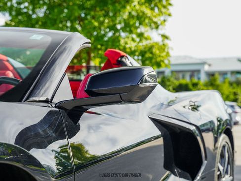 Used 2023 Chevrolet Corvette Stingray Premium Conv w/ Z51 Performance Package image 55