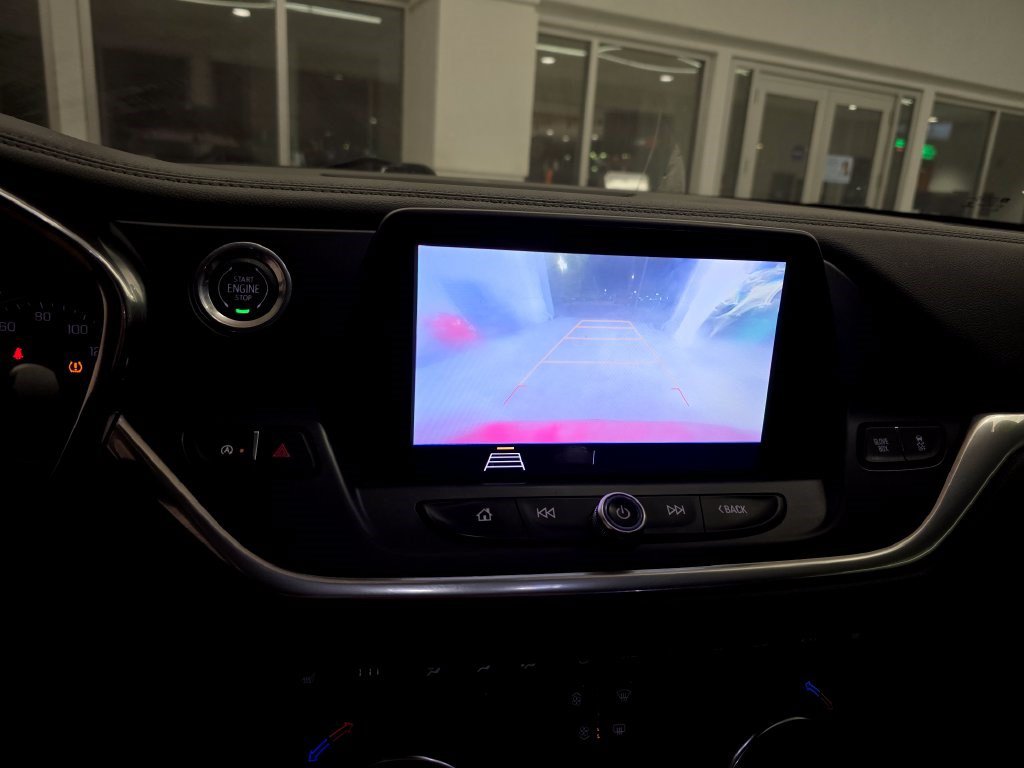 Used 2020 Chevrolet Blazer LT FWD image 22